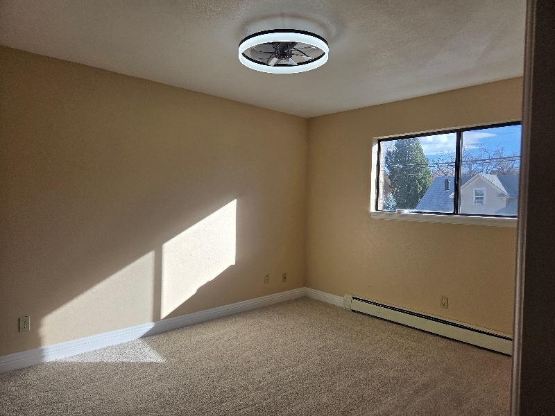 Building Photo - 27 W St Elmo Ave