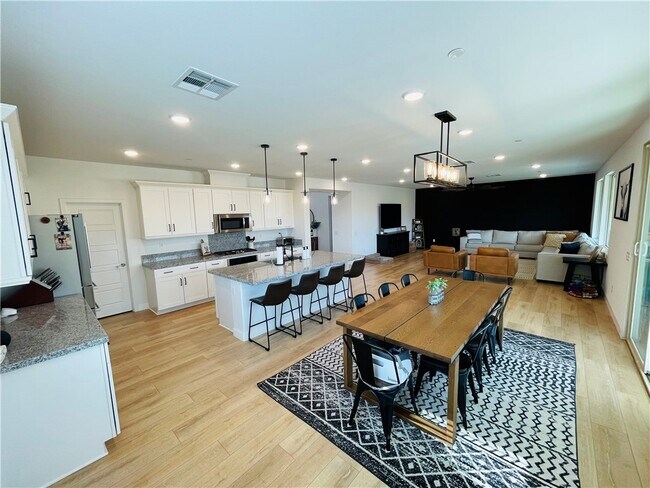 Building Photo - 30891 Laelia Cir