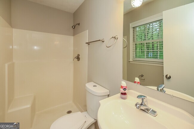 Building Photo - 2709 Austin Ln