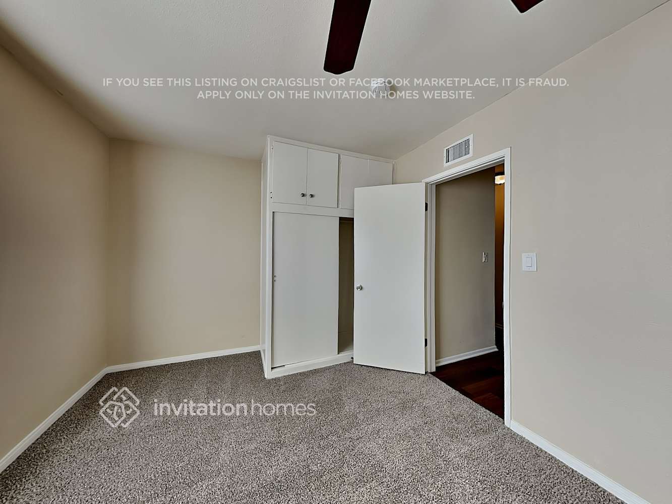 Building Photo - 10943 Kittridge St