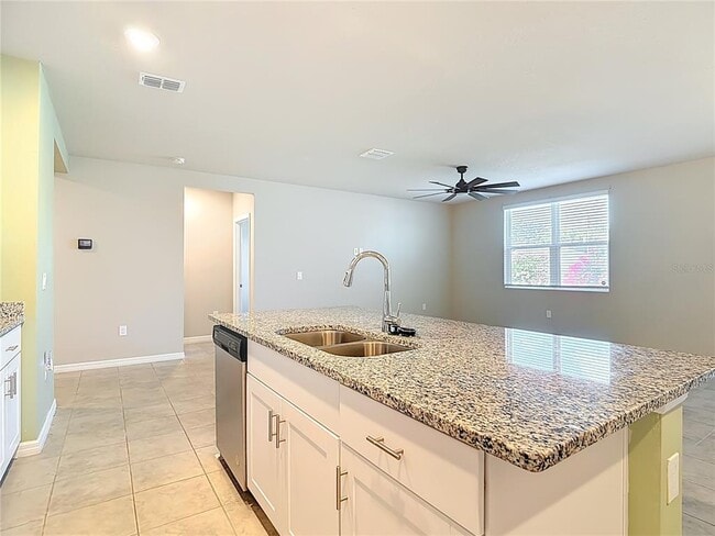 Building Photo - 928 Cambridge Dr