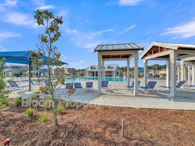 Building Photo - 803 Lilyford Ln