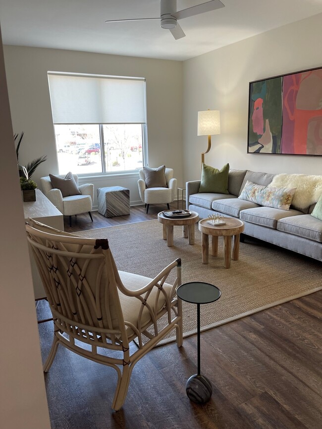 Building Photo - Vista Lofts