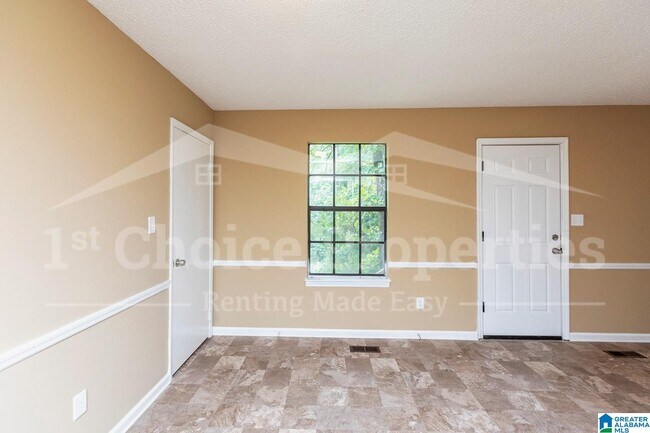 Building Photo - 203 Winterhaven Dr