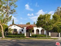 Building Photo - 917 S Ridgeley Dr