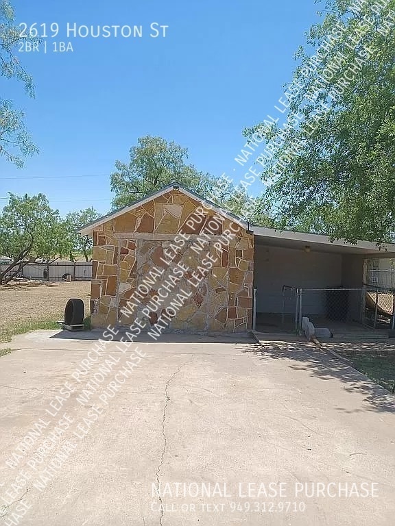 Primary Photo - Rent to Own Home with $5500 Down - No Bank...