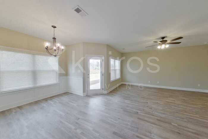 Building Photo - 157 Allentown Wy