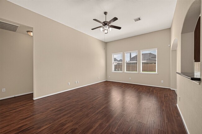 Building Photo - 9118 Cavalier Ln