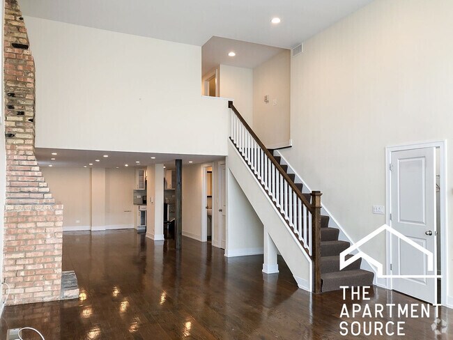 Building Photo - 1210 W Wrightwood Ave