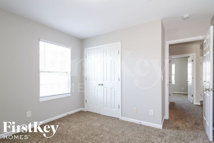 Building Photo - 4346 Creekdale Dr