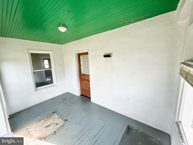 Building Photo - 3562 St Luke Rd