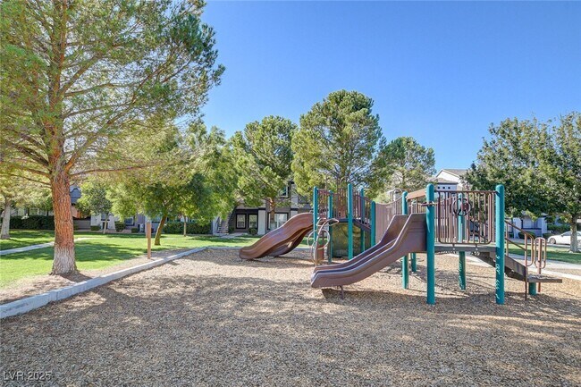 Building Photo - 7255 W Sunset Rd