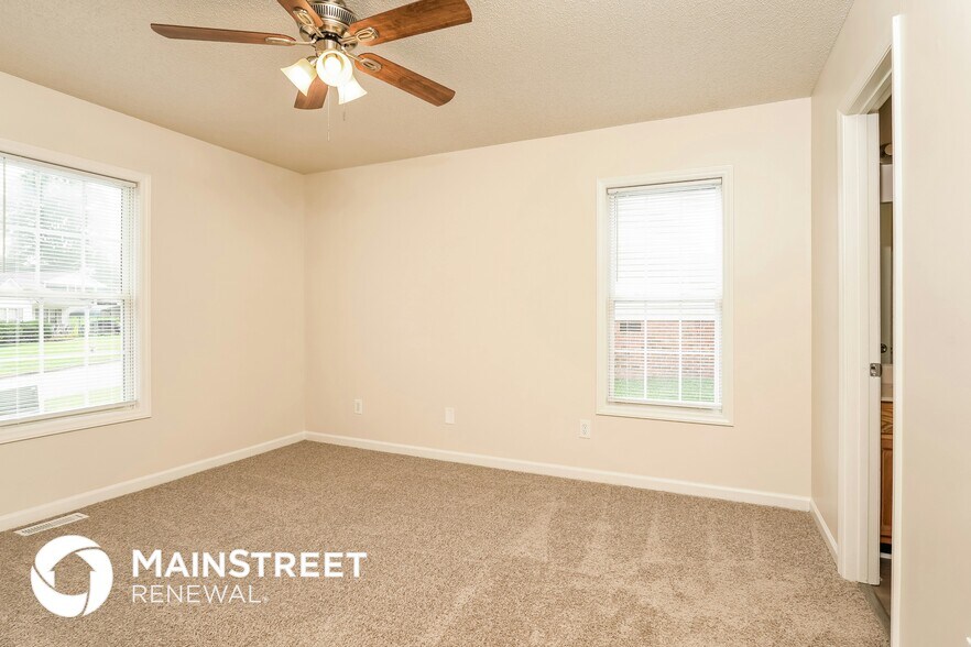 Building Photo - 107 Layton Way