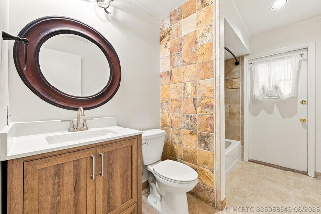 Building Photo - 10798 Cypress Bend Dr