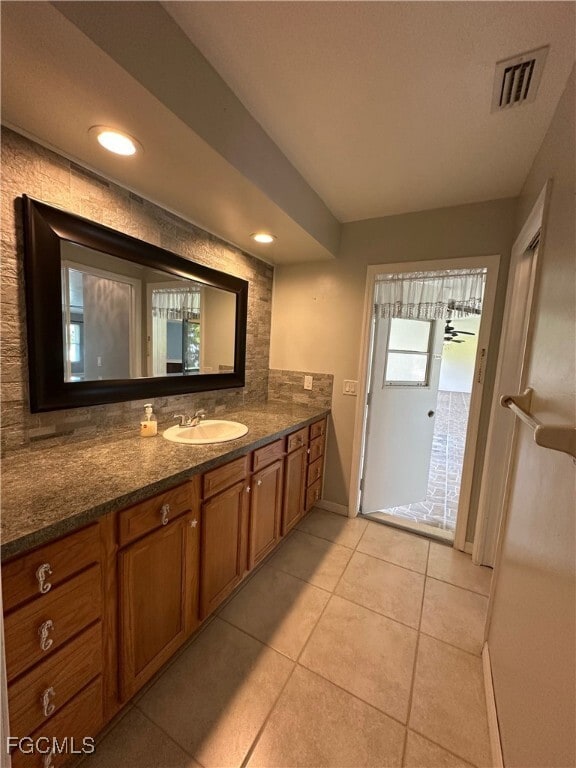 Building Photo - 3606 SE 1st Ave