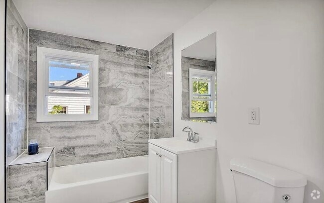 Building Photo - 63 1/2 Vandenburgh Ave
