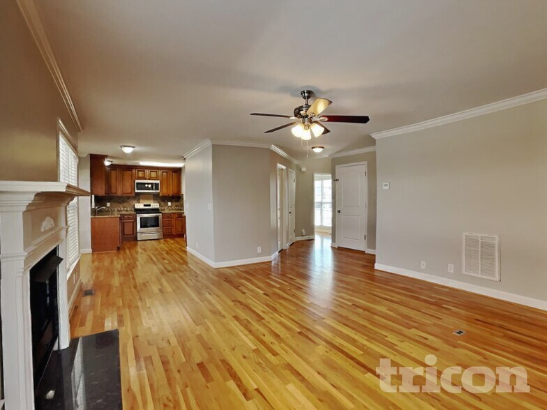 Building Photo - 114 Brighton Village Ln