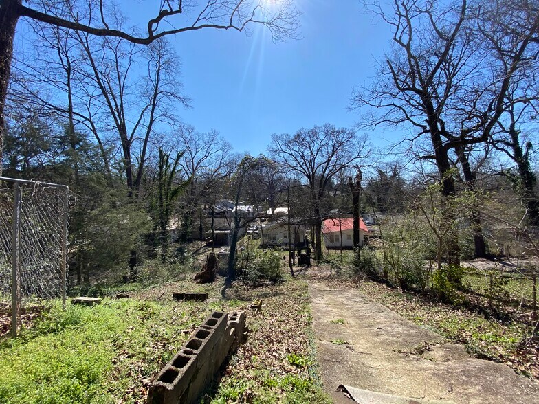 Building Photo - 536 81st St S