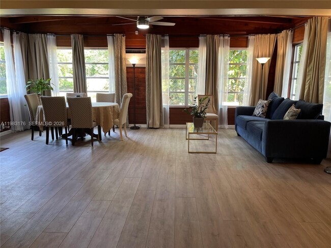 Building Photo - 14155 Old Cutler Rd