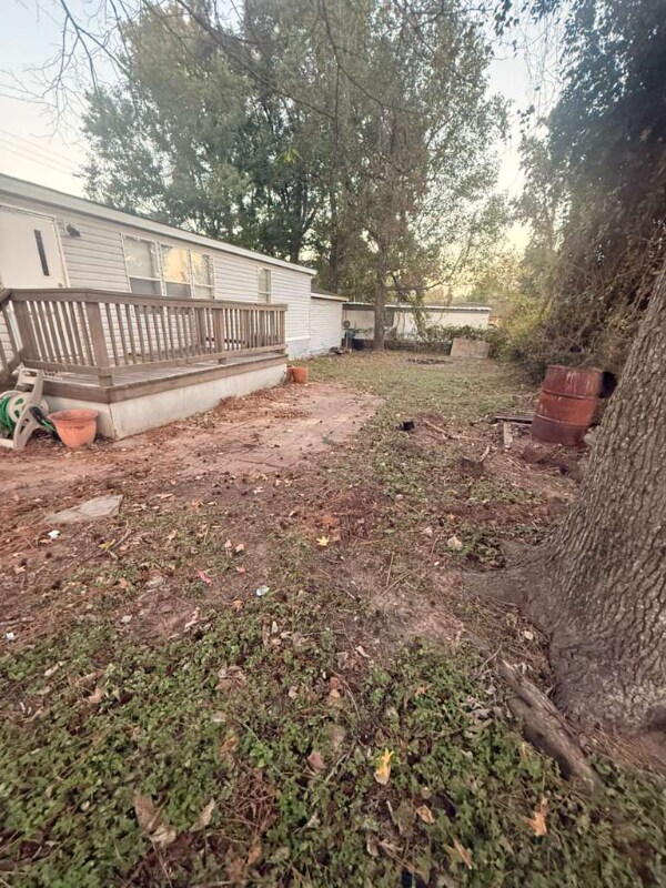 Building Photo - 16853 W Lynbrook