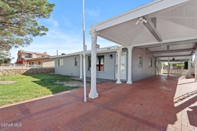 Building Photo - 390 Arvin Cir