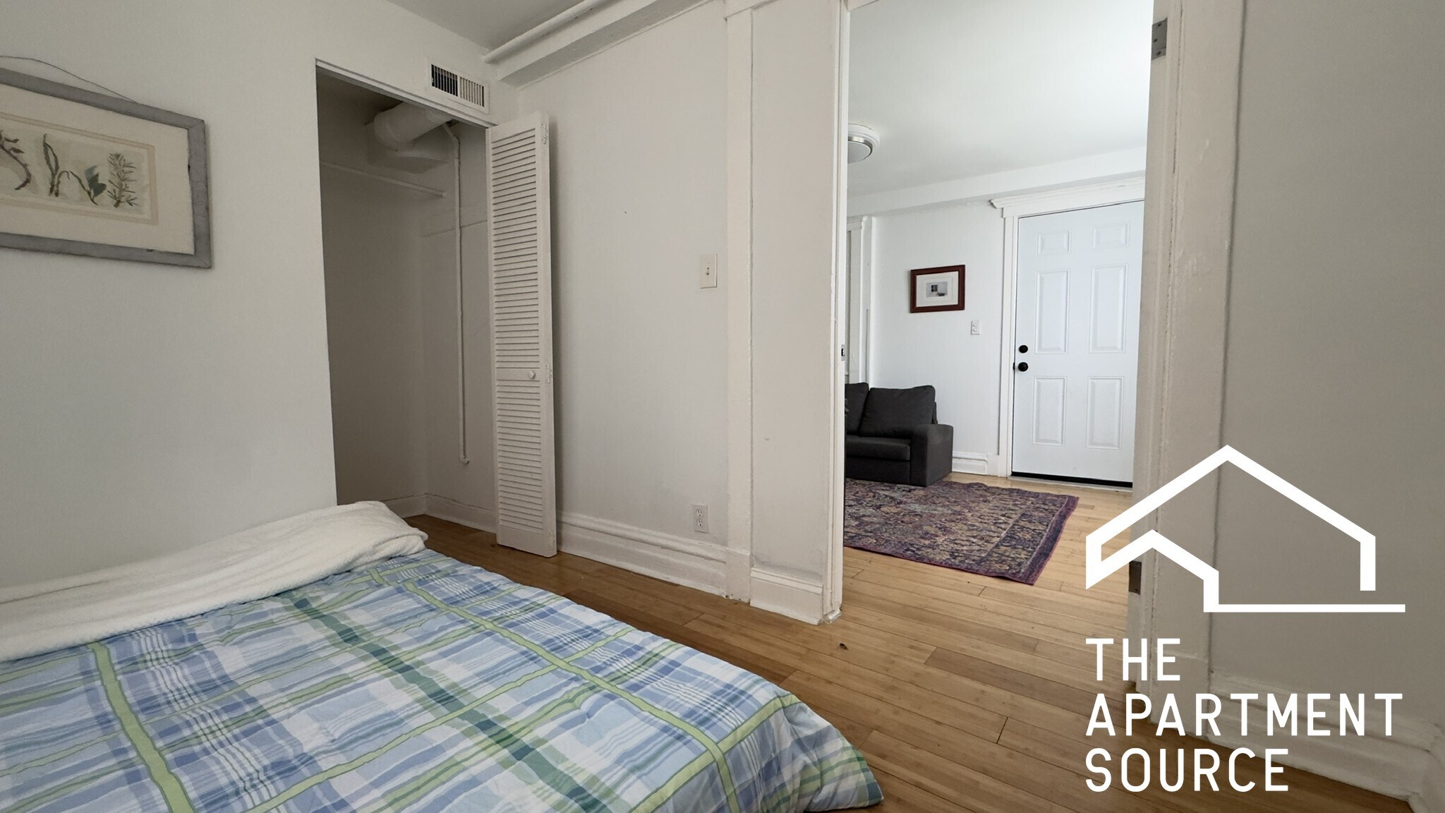 Building Photo - 2642 W Hirsch St