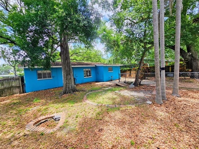 Building Photo - 10532 51st Terrace N