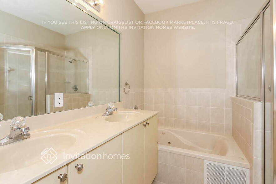 Building Photo - 12274 SW 123rd Pl