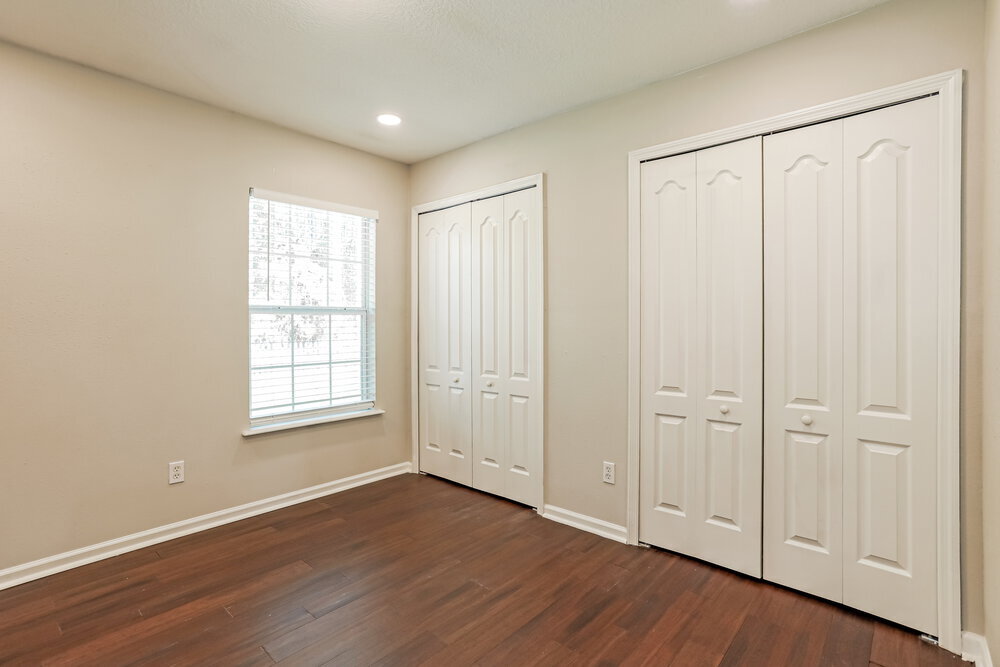 Building Photo - 7068 Beekman Lake Dr