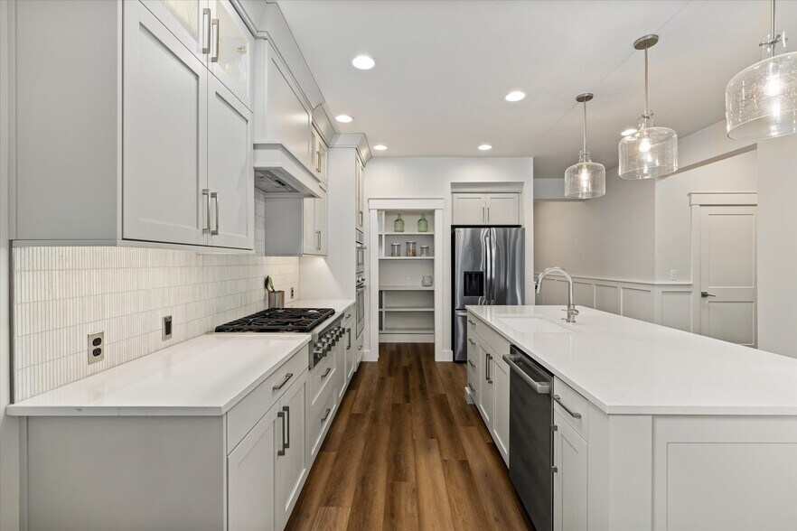 Building Photo - 6318 S Utmost Ln