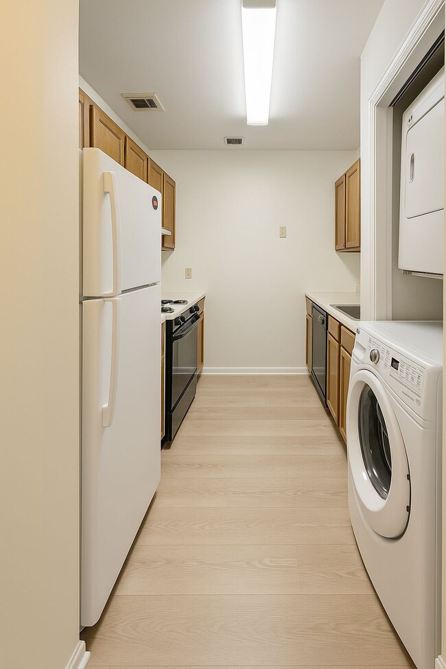 Building Photo - 732 Kennedy Dr