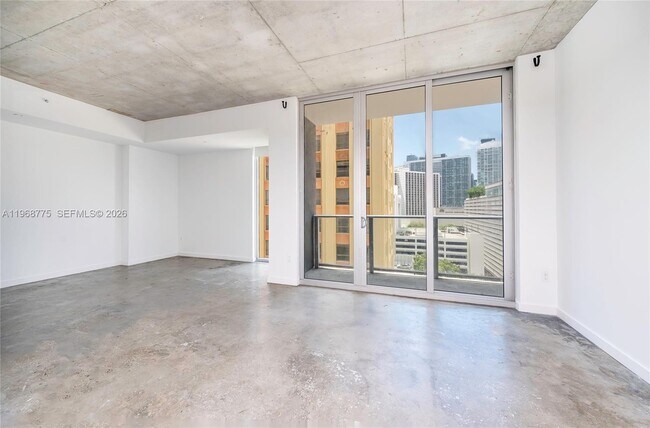 Building Photo - 151 SE 1st St