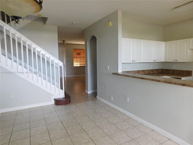 Building Photo - 12813 SW 132nd Terrace