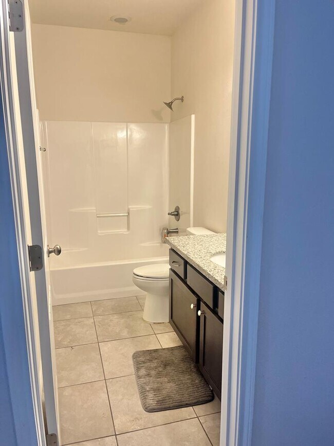 Building Photo - 1626 Boise Dr