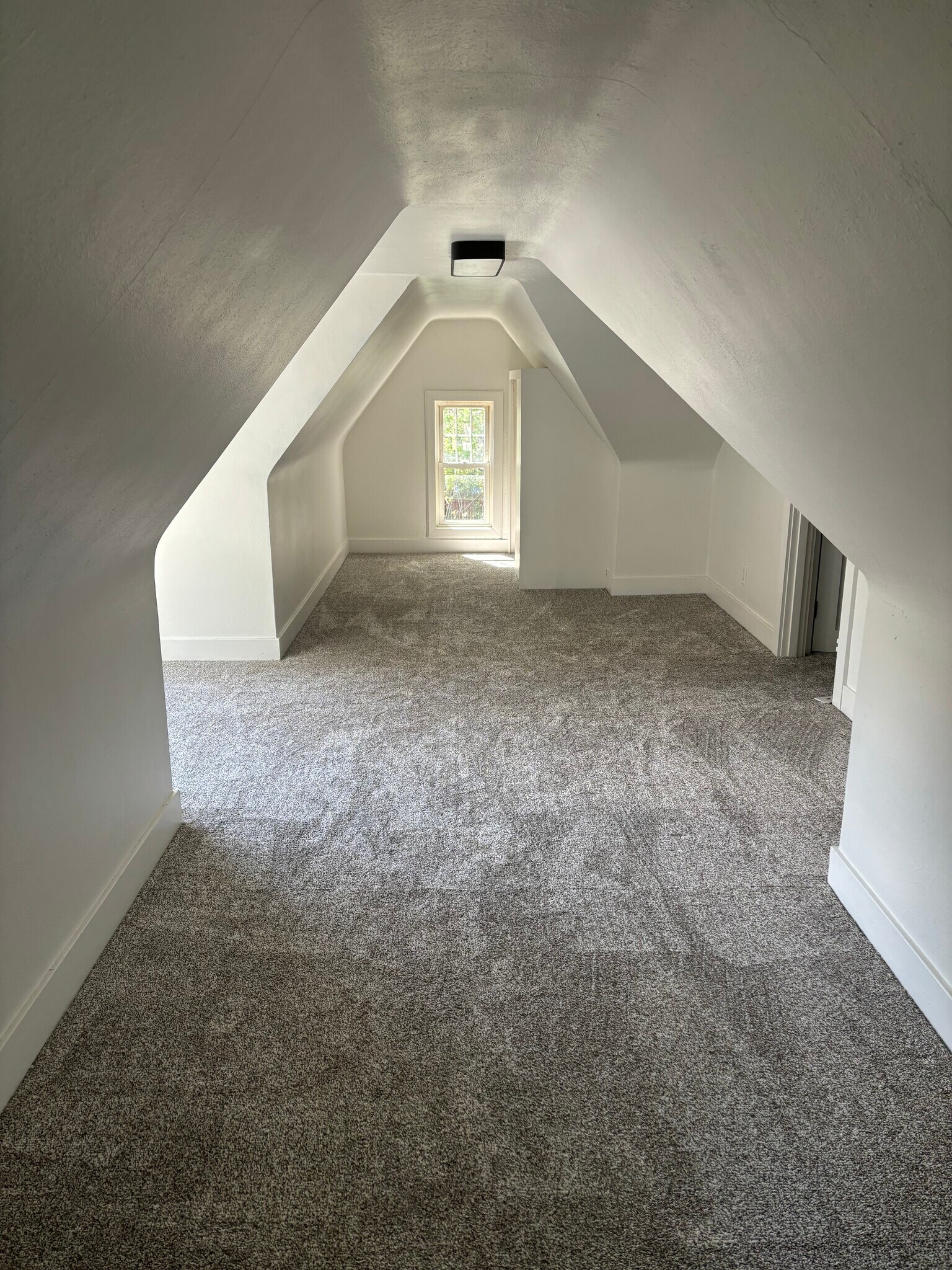 Building Photo - 60 S Fremont St