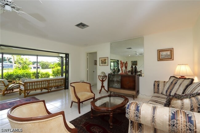 Building Photo - 28387 Las Palmas Cir