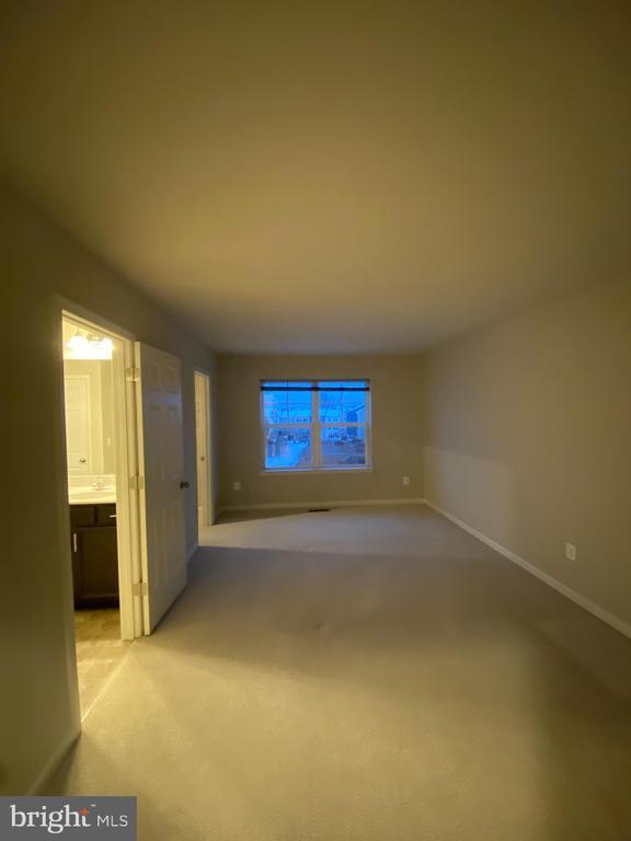 Building Photo - 113 Gristmill Ct