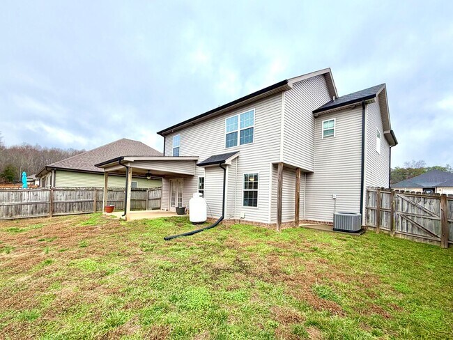 Building Photo - 1137 Gentry Dr