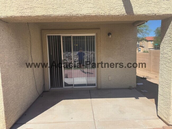 Building Photo - Three bedroom home in Mesquite Ranch