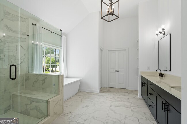 Building Photo - 2045 Kent Ct