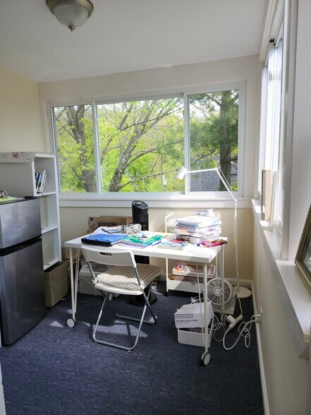 Building Photo - 15 Bemis Rd