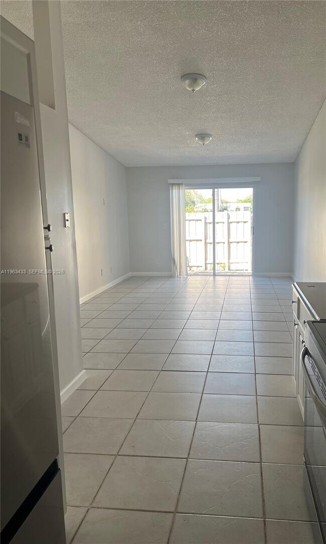 Building Photo - 9287 NW 18th St