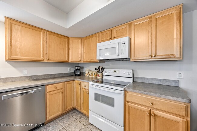 Building Photo - 416 Dove Ln