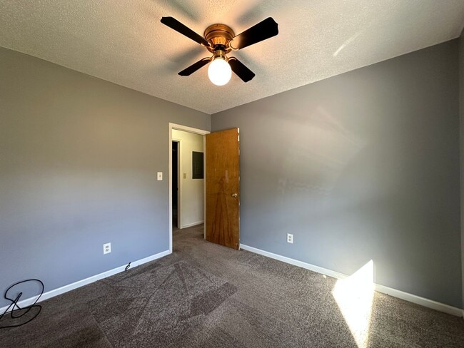 Building Photo - 3 Bed/2 Bath in Harlem, GA with Sunroom & ...