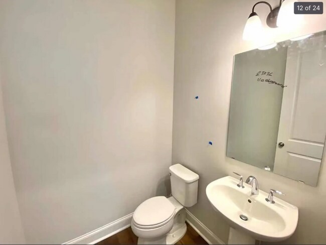 Building Photo - 166 Fieldbrook Xing