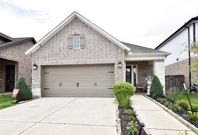 Primary Photo - 10731 Bridgeport Path Ct
