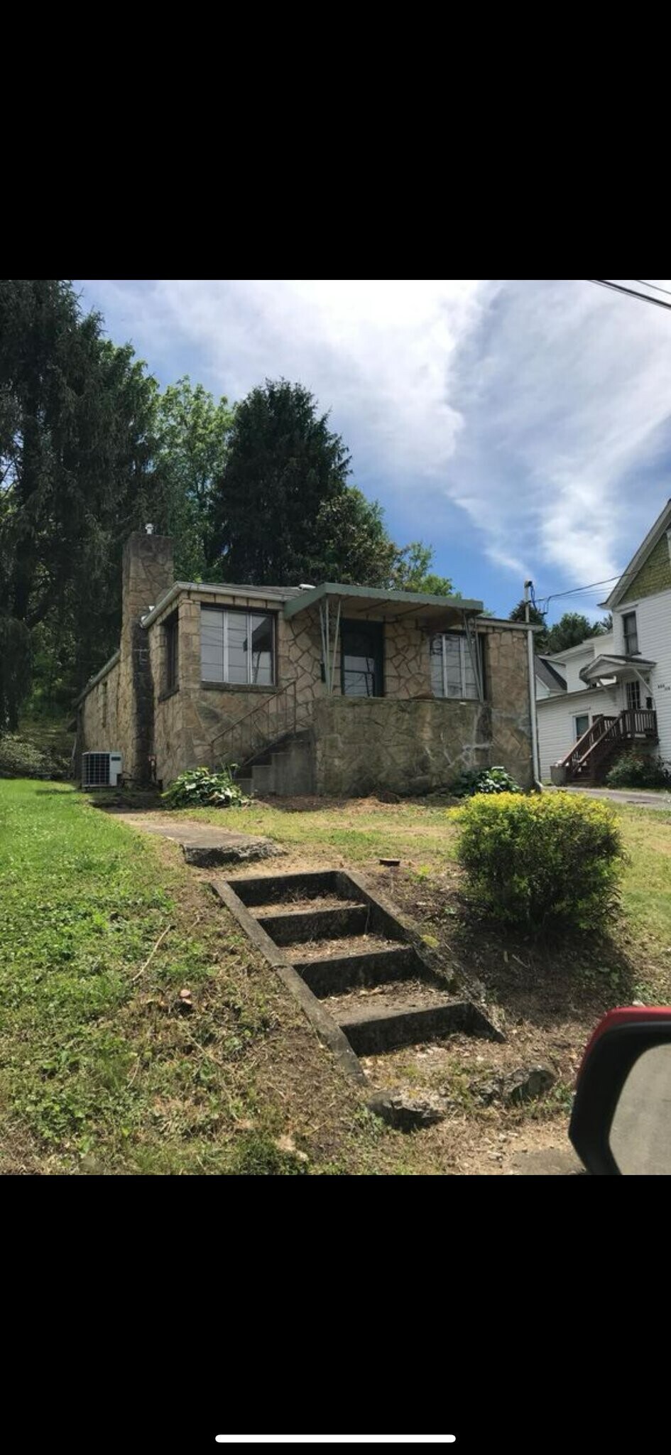 Building Photo - 807 Potomac Ave