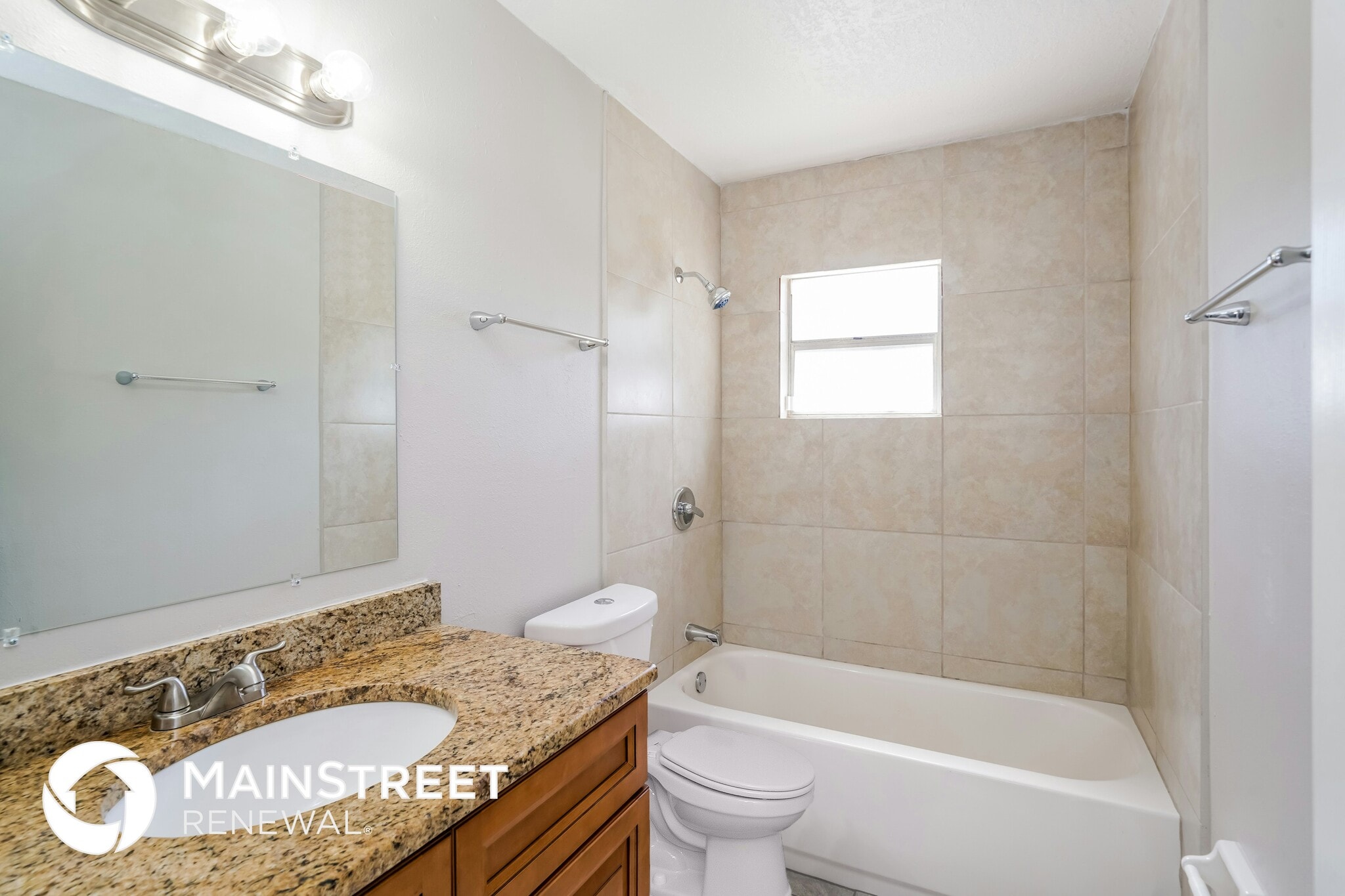 Building Photo - 1532 Ormond Ave