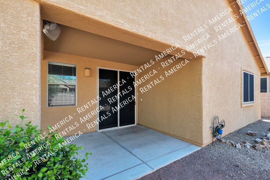 Building Photo - 3323 S Lakeside Ridge Loop
