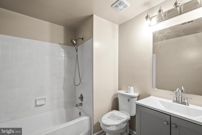 Building Photo - 6185 Little Valley Way